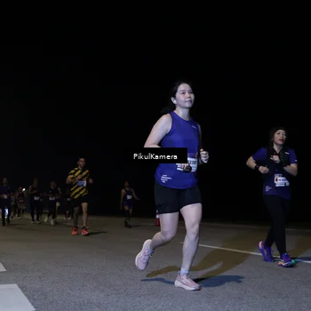 Runner Photo 7530877