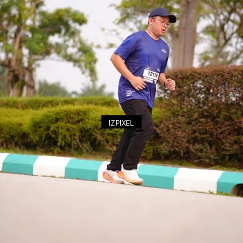 Runner Photo 7530946