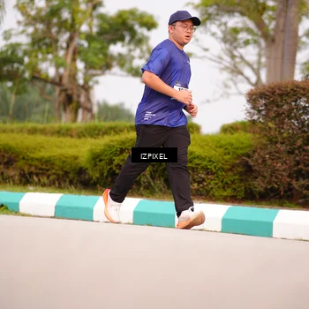 Runner Photo 7530947