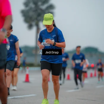 Runner Photo 7530948