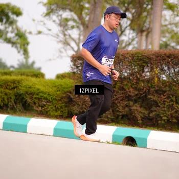 Runner Photo 7530949