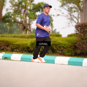 Runner Photo 7530958