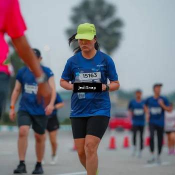 Runner Photo 7530970