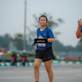 Runner Photo 7530990