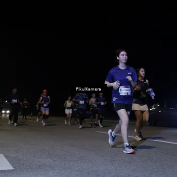 Runner Photo 7530997