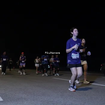 Runner Photo 7530998