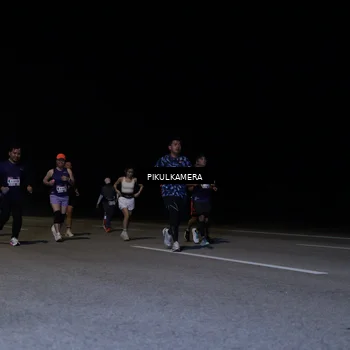Runner Photo 7531008