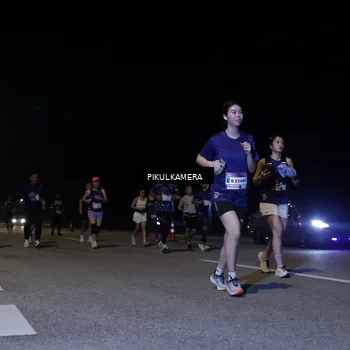 Runner Photo 7531013