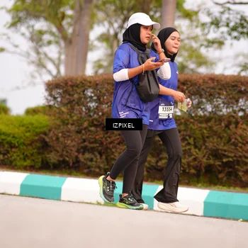 Runner Photo 7531053