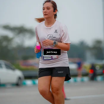 Runner Photo 7531065