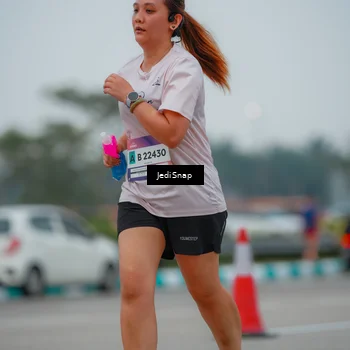 Runner Photo 7531067