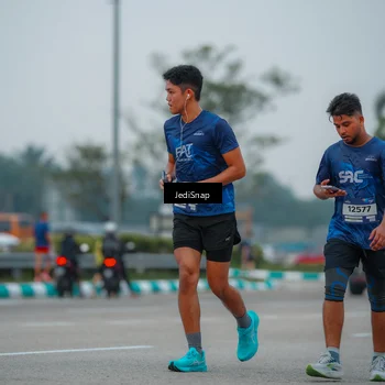 Runner Photo 7531076