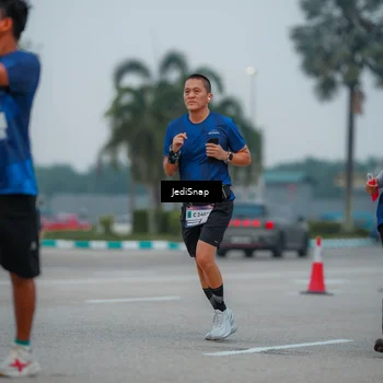 Runner Photo 7531096