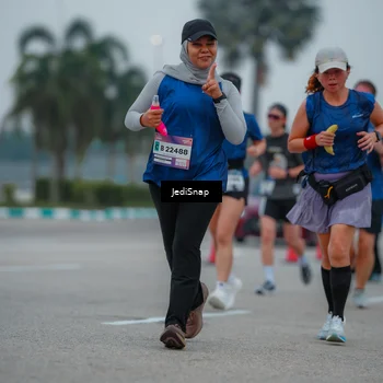 Runner Photo 7531106