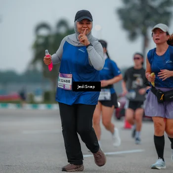 Runner Photo 7531117