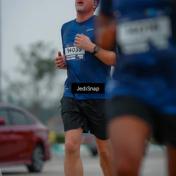 Runner Photo 7531132
