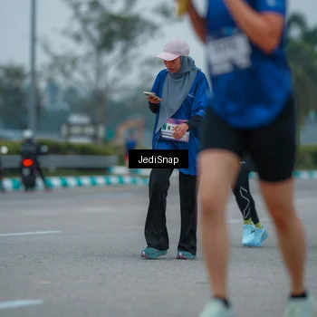 Runner Photo 7531188