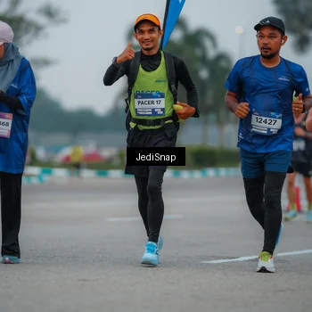 Runner Photo 7531212
