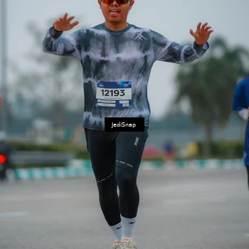 Runner Photo 7531249