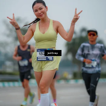 Runner Photo 7531251