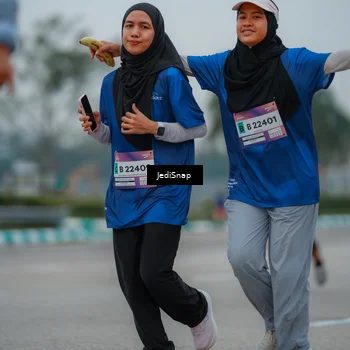 Runner Photo 7531265