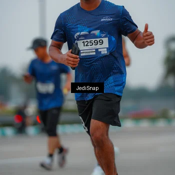 Runner Photo 7531303