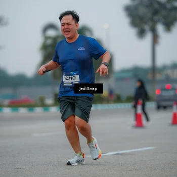 Runner Photo 7531333