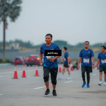 Runner Photo 7531348