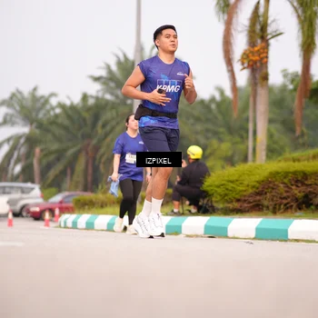 Runner Photo 7531353