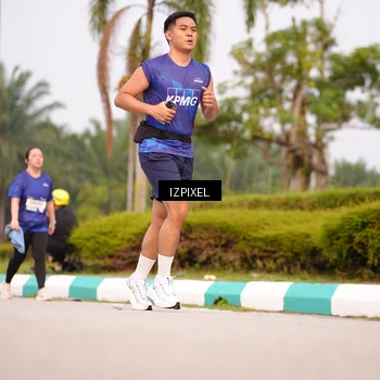 Runner Photo 7531356