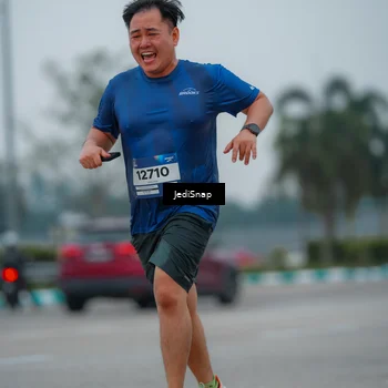 Runner Photo 7531363