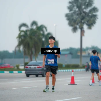 Runner Photo 7531408