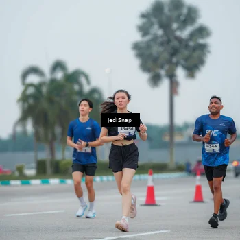 Runner Photo 7531466