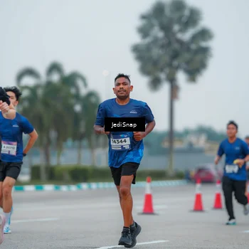 Runner Photo 7531494
