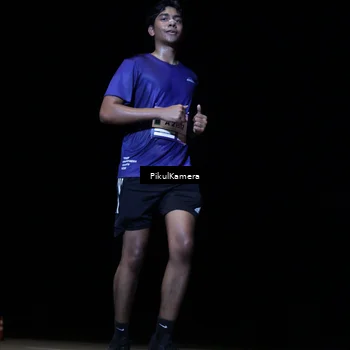 Runner Photo 7531590