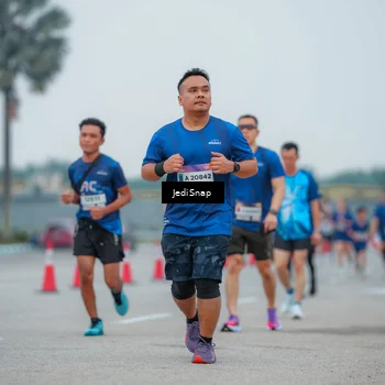 Runner Photo 7531624