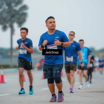 Runner Photo 7531633