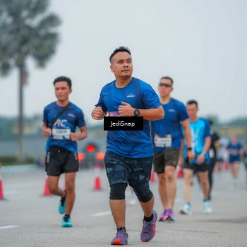 Runner Photo 7531643