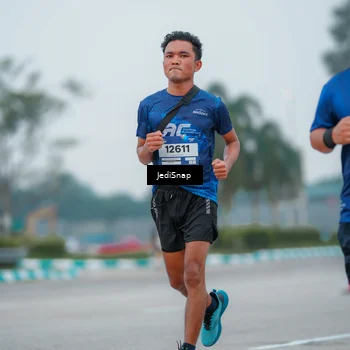 Runner Photo 7531655