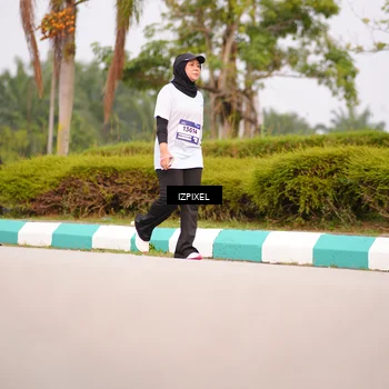 Runner Photo 7531665