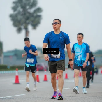 Runner Photo 7531673