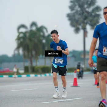 Runner Photo 7531681