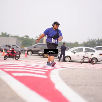 Runner Photo 7531690