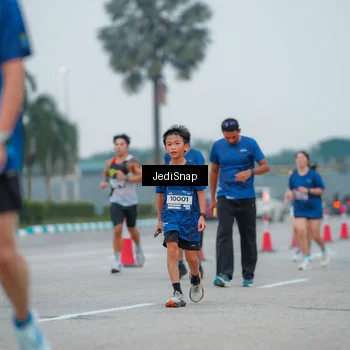 Runner Photo 7531702