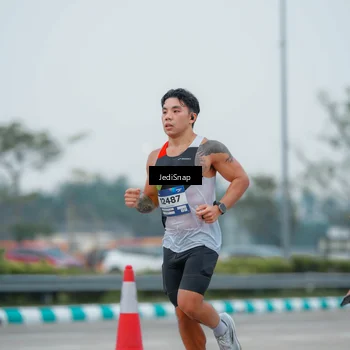 Runner Photo 7531758