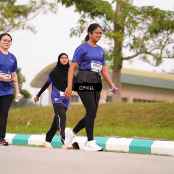 Runner Photo 7531810