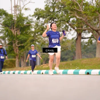 Runner Photo 7531819