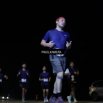 Runner Photo 7531844
