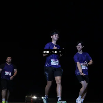 Runner Photo 7531846