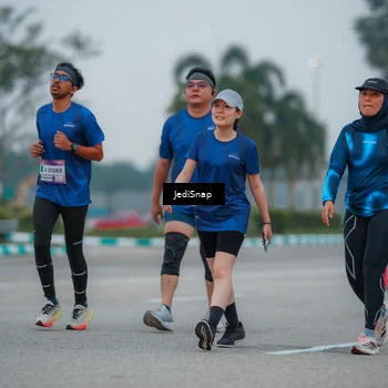 Runner Photo 7531893